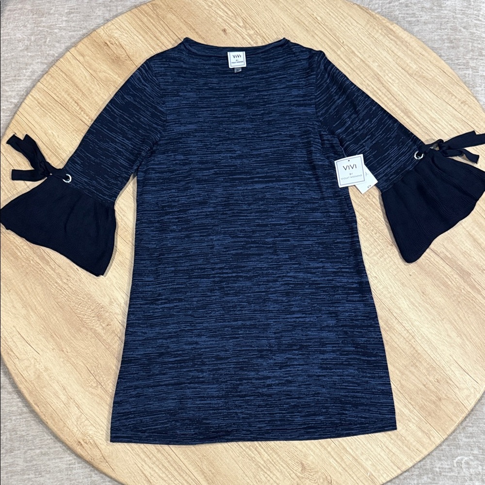 ViVI Navy Midi Dress with Flared Sleeves